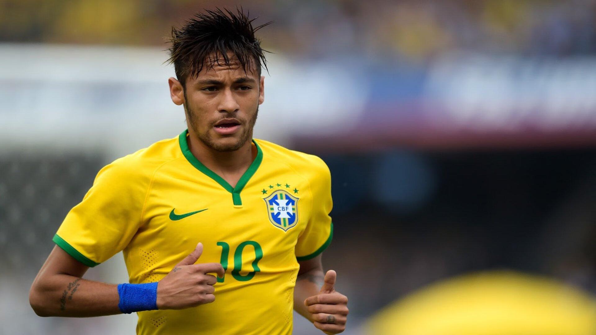 理查兹力挺红军新星，埃利奥特可成萨拉赫接班人，利物浦应坚决留人